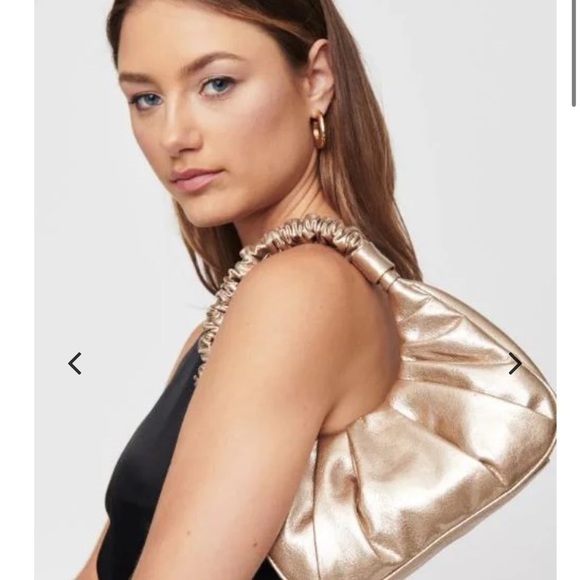 Urban Expressions Gold Stormi Crossbody Clutch Purse NWT - Picture 2 of 15